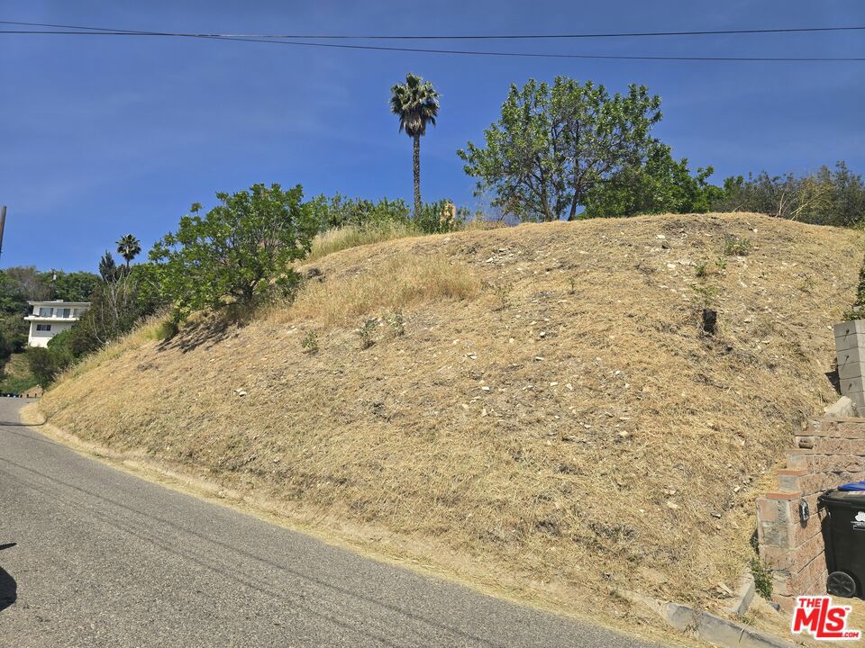 4011 Elderbank Drive Property Photo 1