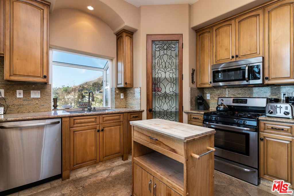 31280 Bailard Rd. Property Photo 29
