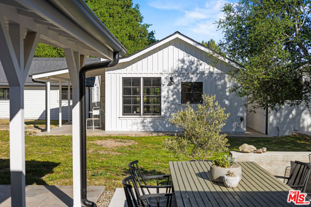 2380 N Refugio Road Property Photo 19