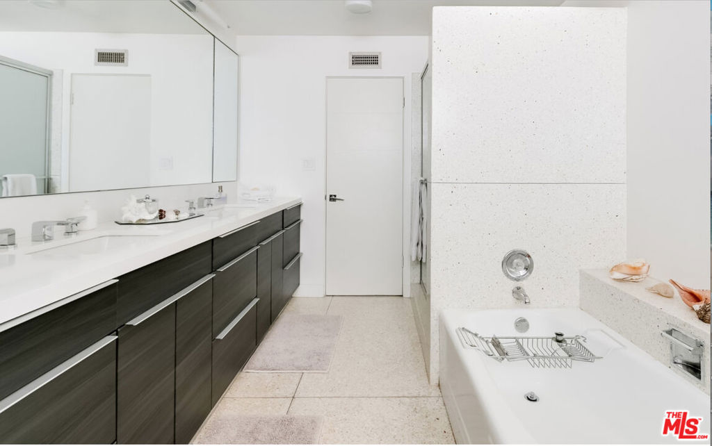 5470 Katherine Avenue Property Photo 35