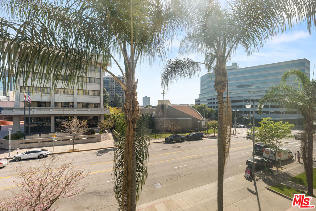 267 S San Pedro Street 221 Property Photo 1