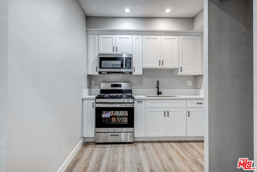 146 Witmer Street Property Photo 20