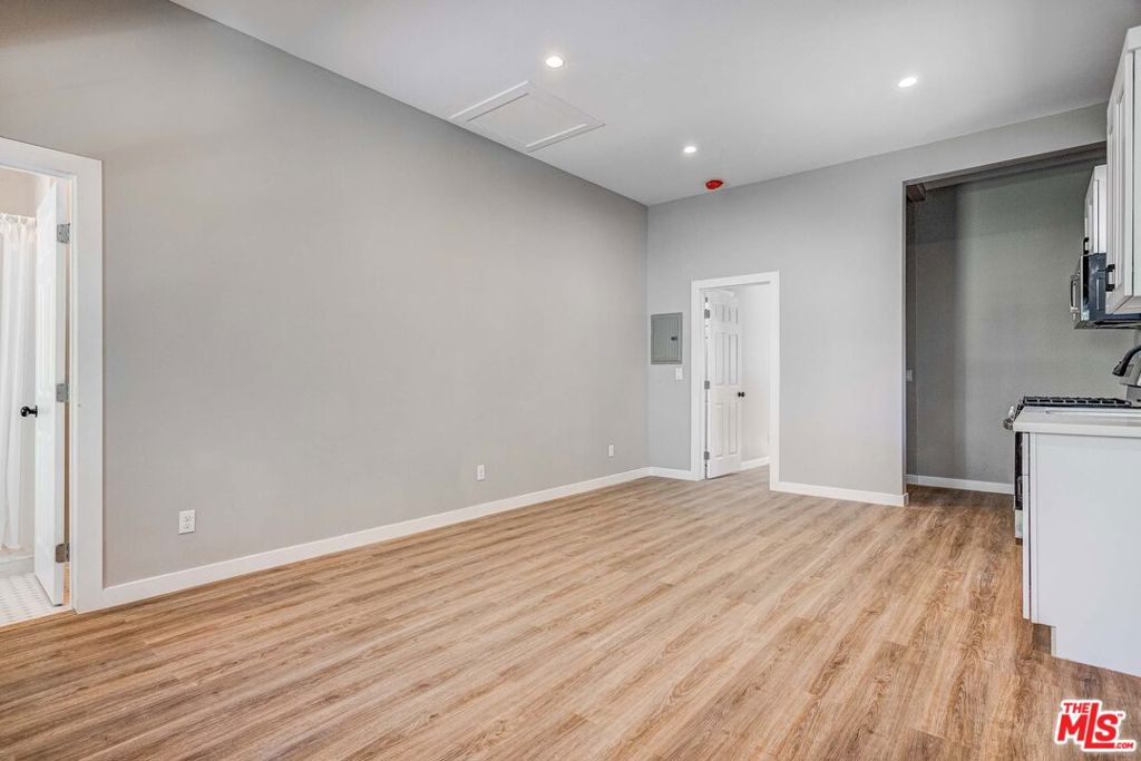 146 Witmer Street Property Photo 33