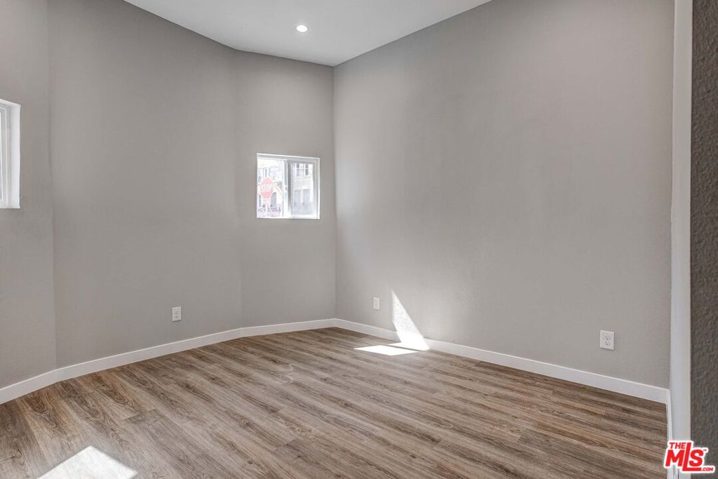 146 Witmer Street Property Photo 40