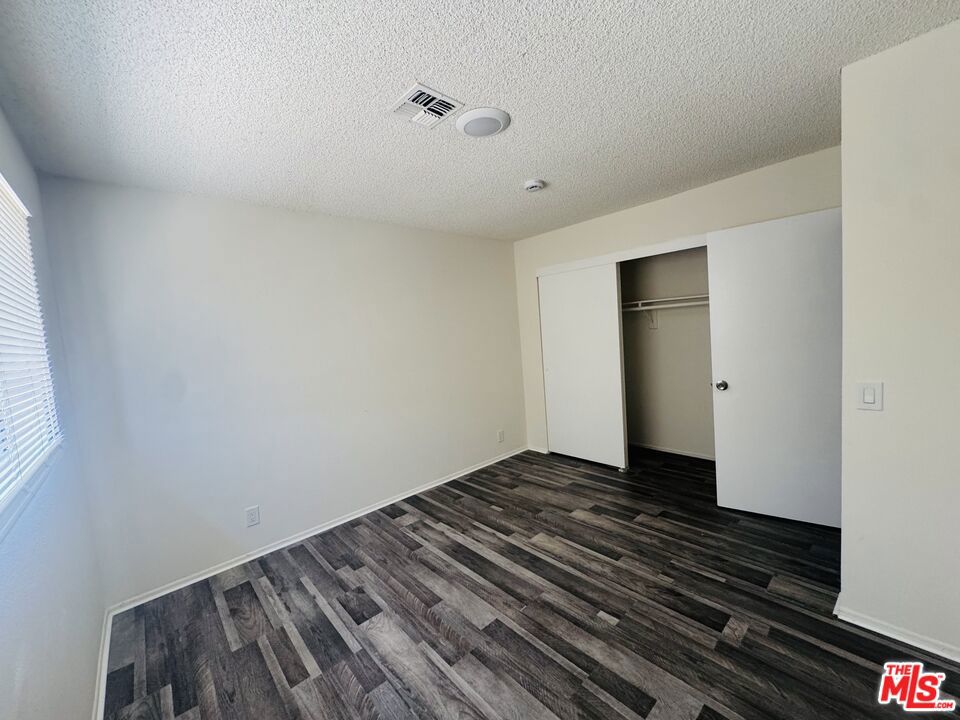 45119 Beech Avenue A Property Photo 2