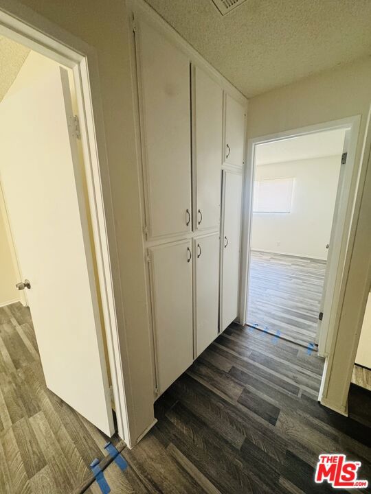 45119 Beech Avenue A Property Photo 6