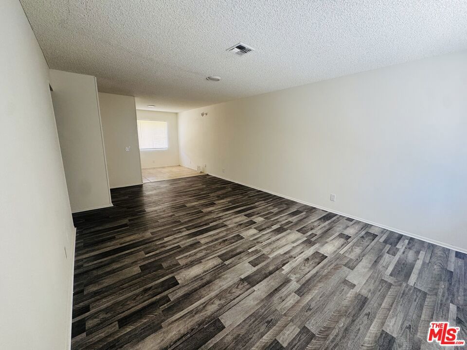 45119 Beech Avenue A Property Photo 12