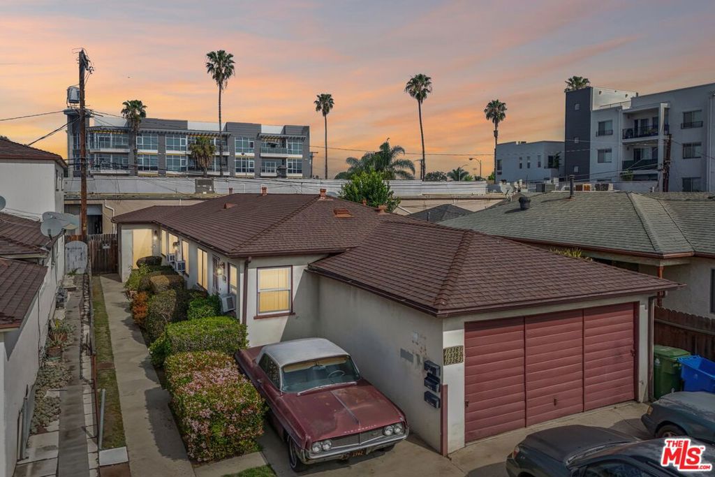 13361 Beach Avenue Property Photo 1