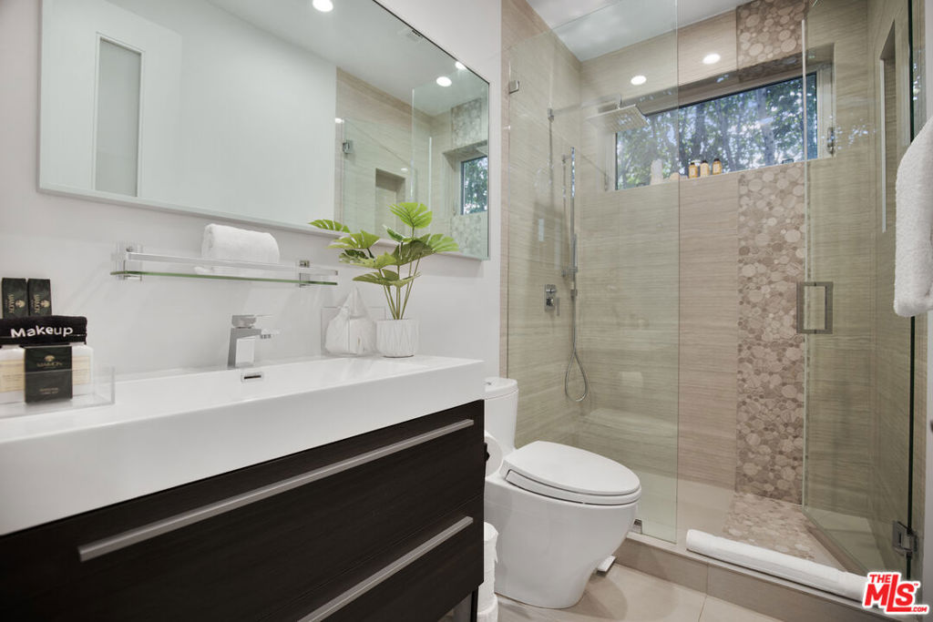 6379 Colgate Avenue Property Photo 46