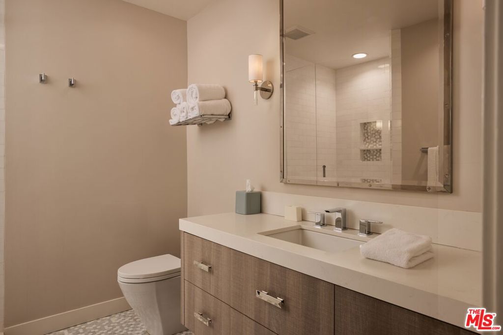 28026 Sea Lane Drive Property Photo 24
