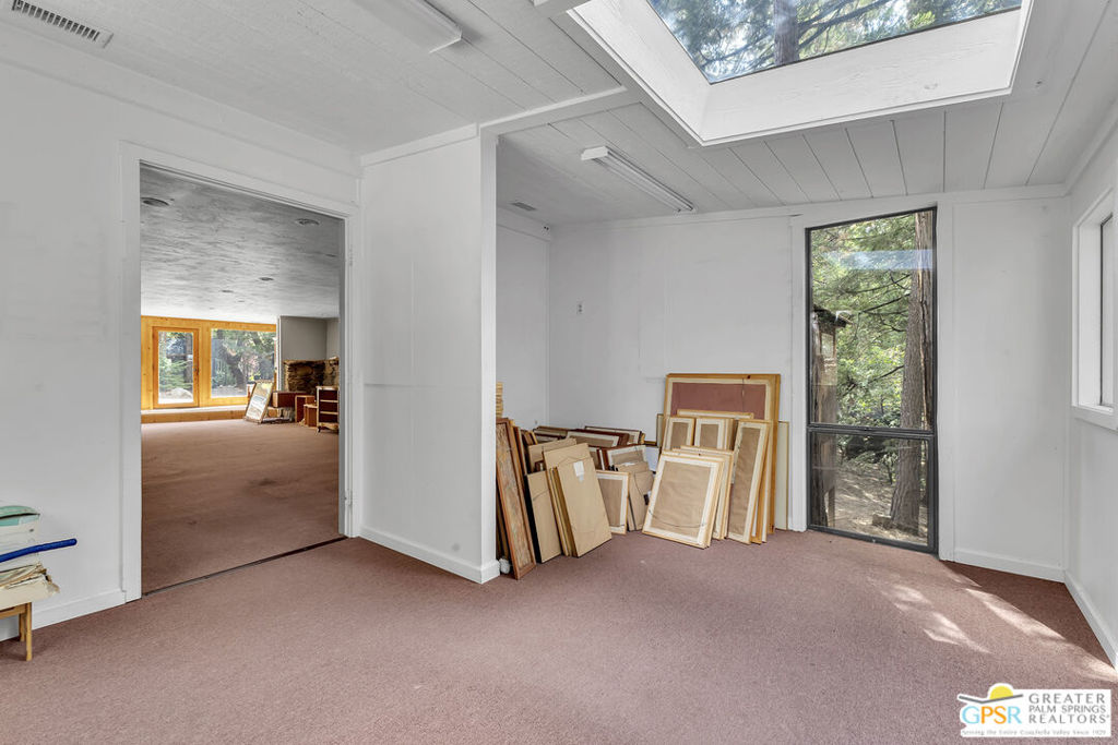 54730 N Circle Drive Property Photo 18