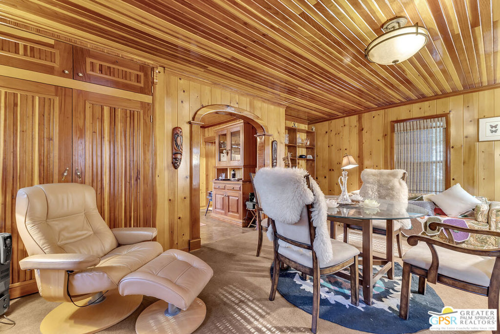 54865 Strong Drive Property Photo 3