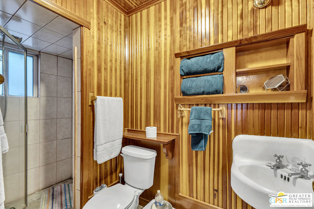 54865 Strong Drive Property Photo 10