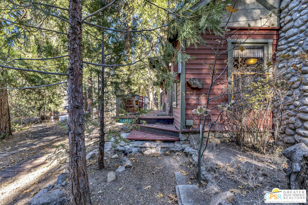 54865 Strong Drive Property Photo 21