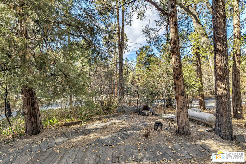 54865 Strong Drive Property Photo 24