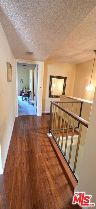 17707 Magnolia Boulevard Property Photo 14
