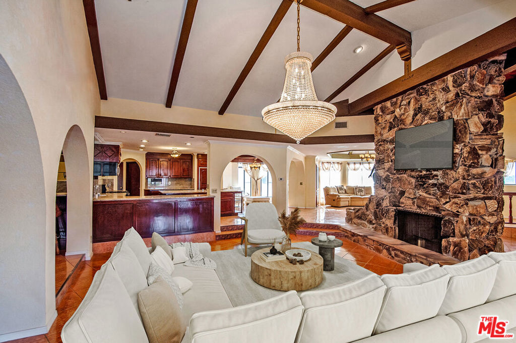 35931 Via Famero Drive Property Photo 25