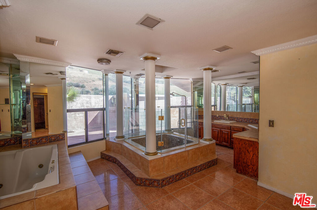 35931 Via Famero Drive Property Photo 33