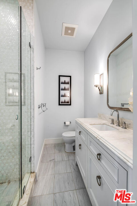 1114 Sutton Way Property Photo 22