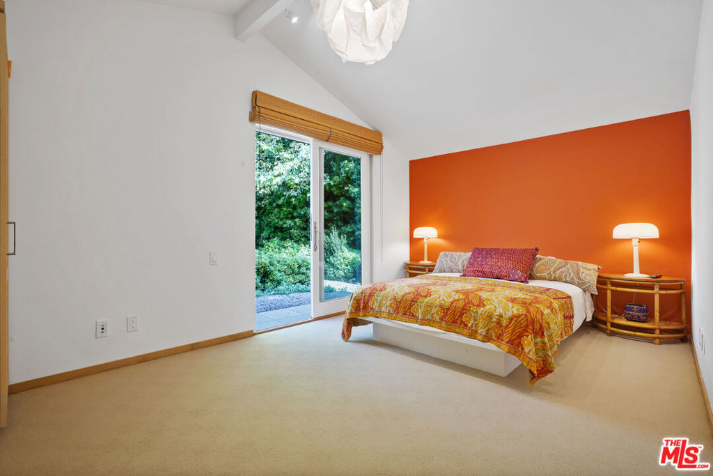 31777 Broad Beach Road Property Photo 11