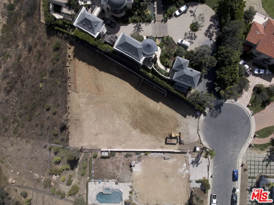 1475 Via Cresta Property Photo 9