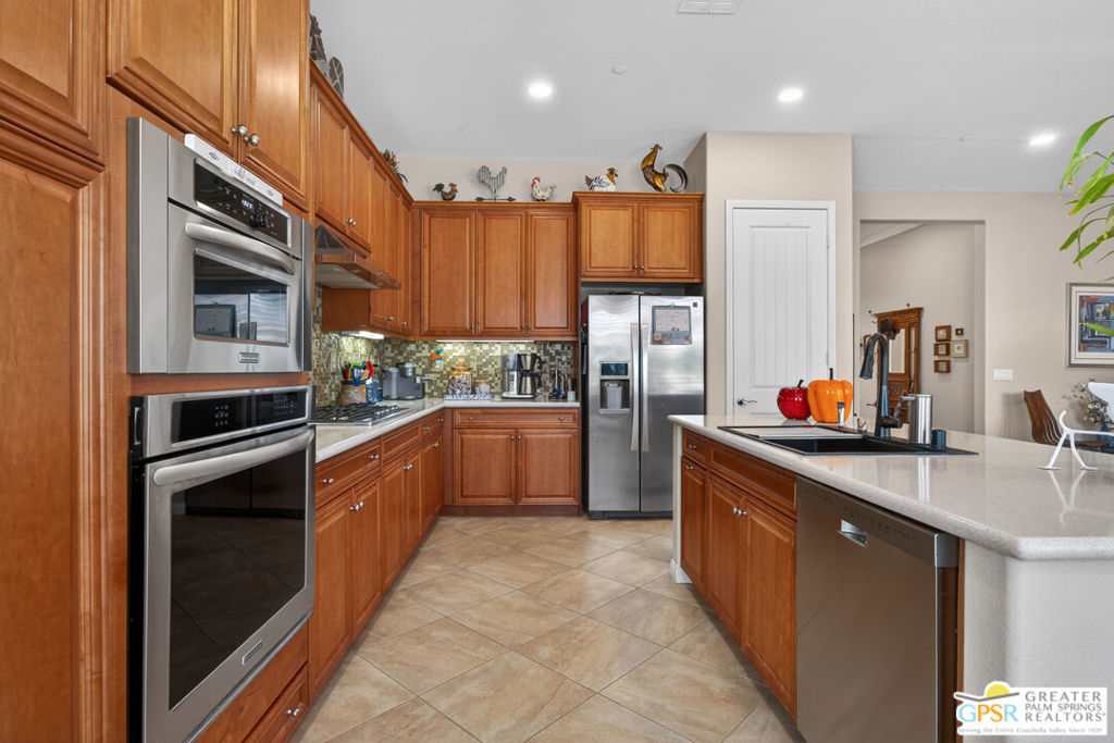 38811 Camino Buendia Property Photo 3