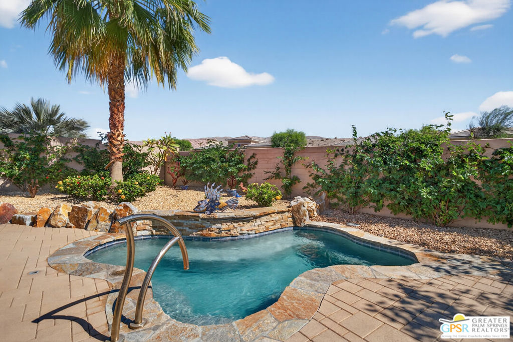 38811 Camino Buendia Property Photo 34