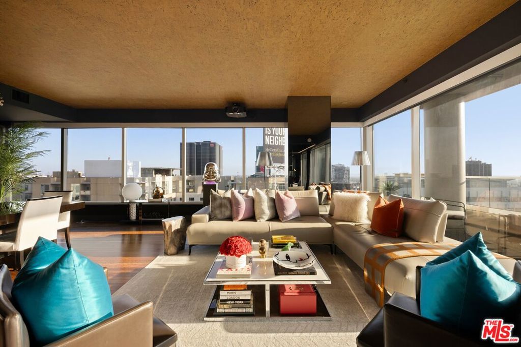 6250 Hollywood Boulevard 14h Property Photo 3