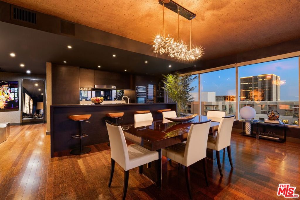 6250 Hollywood Boulevard 14h Property Photo 16