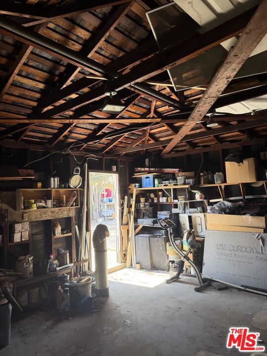 6250 Halbrent Avenue Property Photo 10