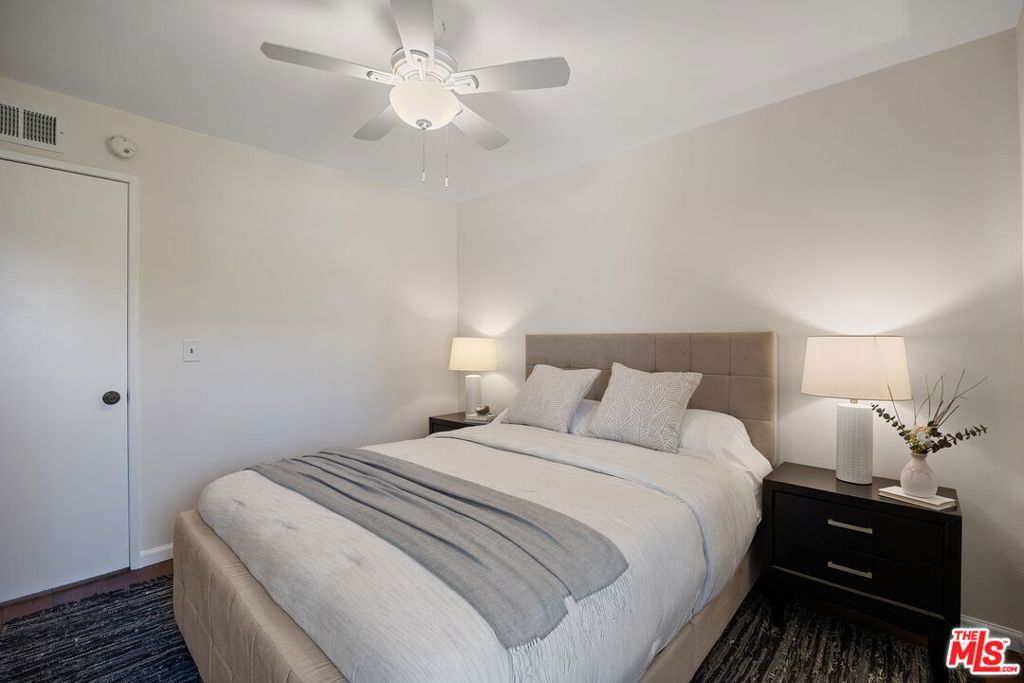 12622 Amboy Avenue Property Photo 27
