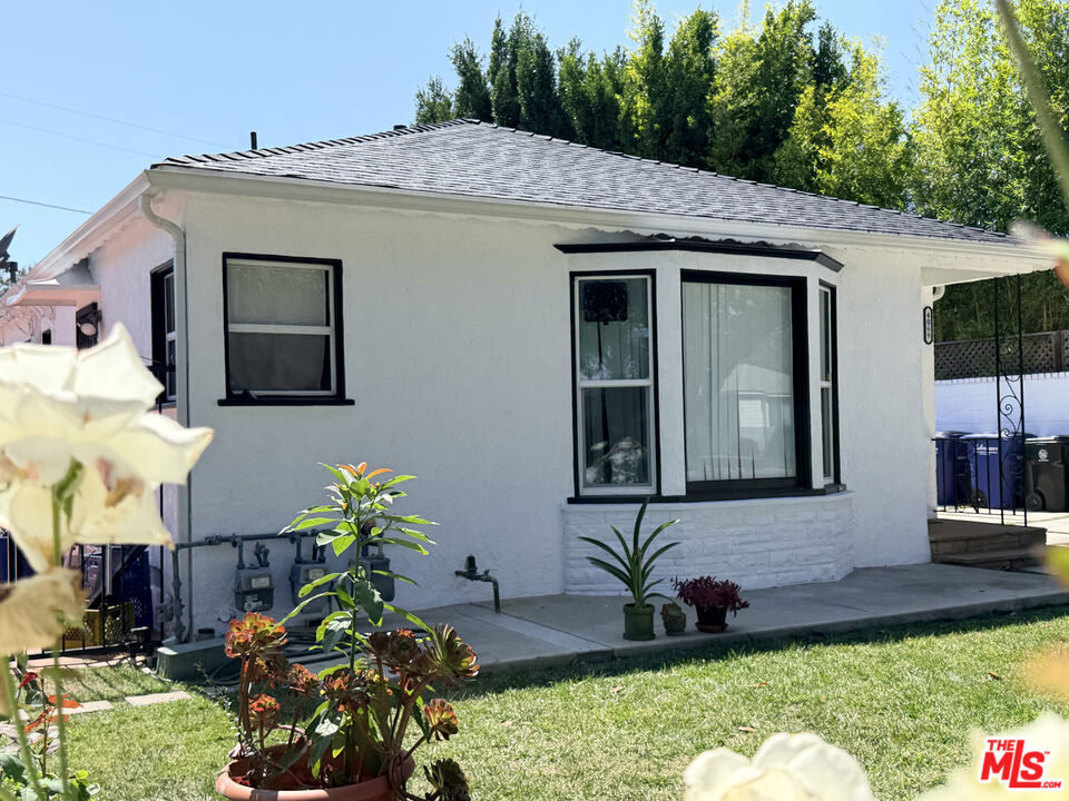 4069 Sawtelle Boulevard Property Photo 6