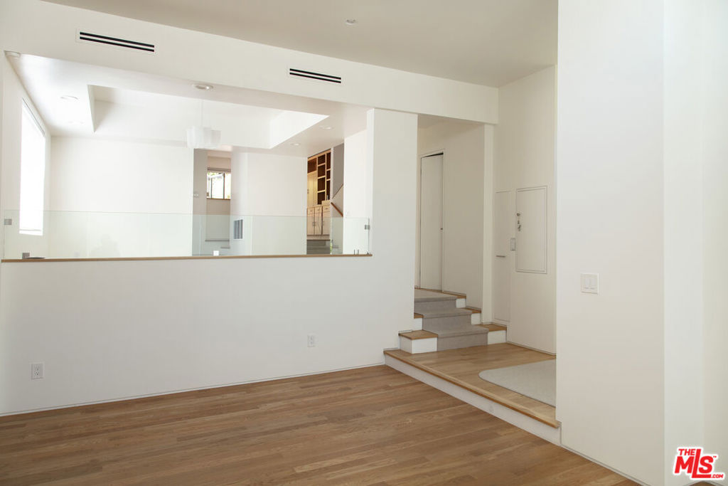 444 W Avenue 37 Property Photo 10