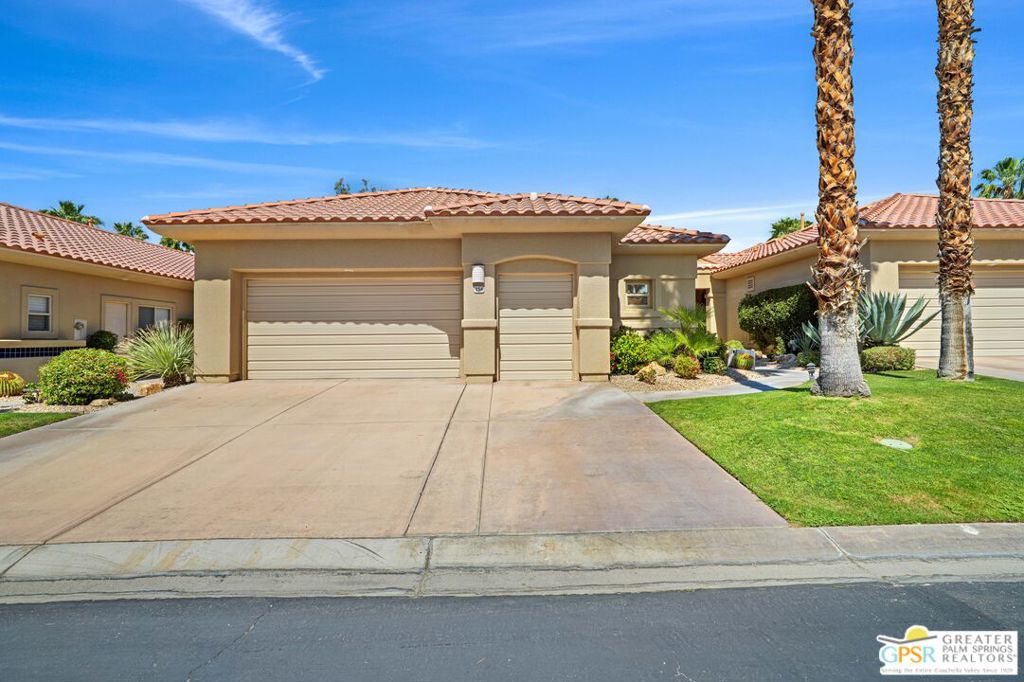 154 Kavenish Drive Property Photo 10