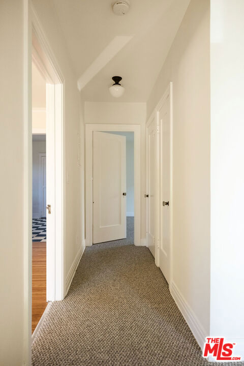 824 Brent Avenue Property Photo 4