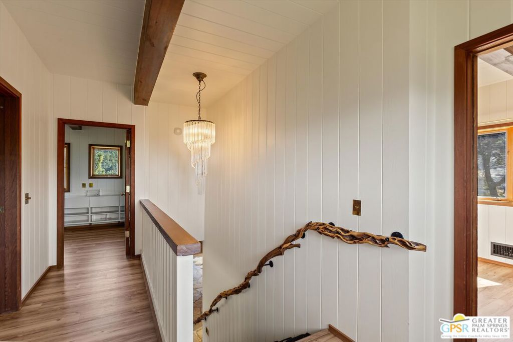 54620 Crest Drive Property Photo 28