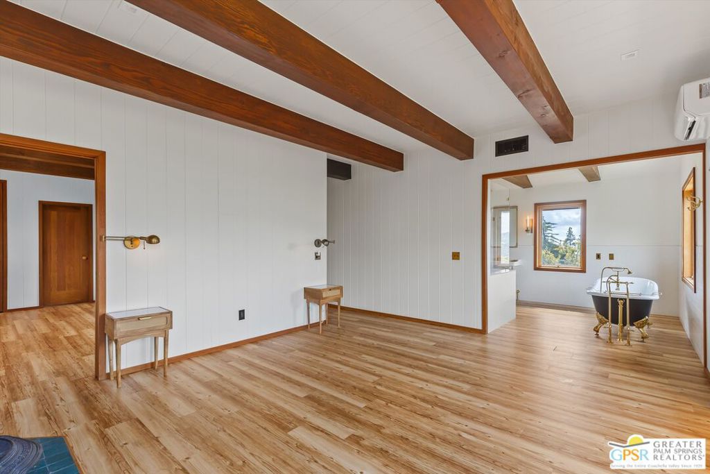 54620 Crest Drive Property Photo 31