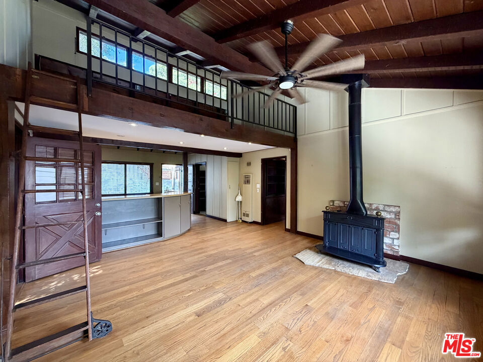 6871 Pacific View Drive Property Photo 8