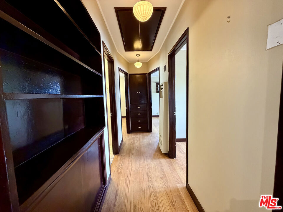 6871 Pacific View Drive Property Photo 15
