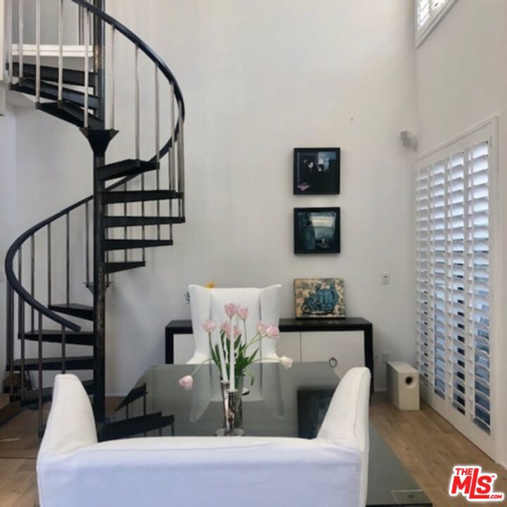 9033 Vista Grande Street 1 Property Photo 6