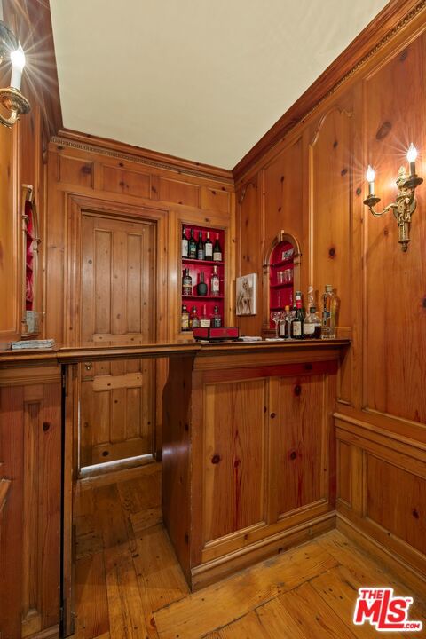 214 S Beverly Glen Boulevard Property Photo 15