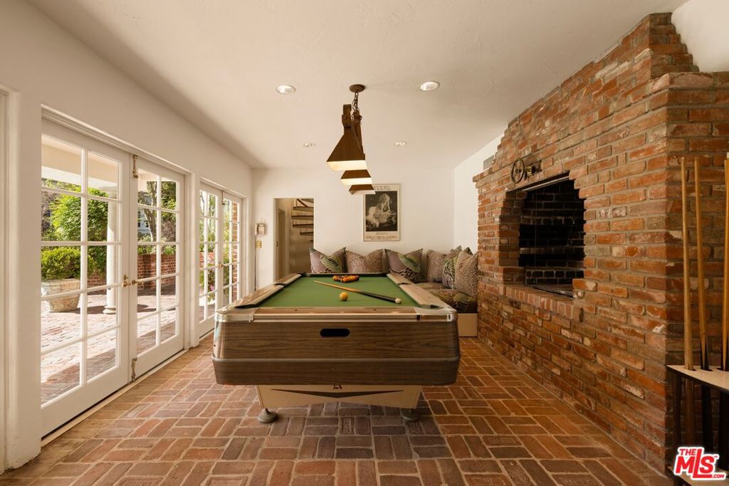 214 S Beverly Glen Boulevard Property Photo 32