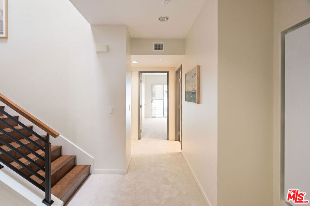 3119 Via Dolce 302 Property Photo 9