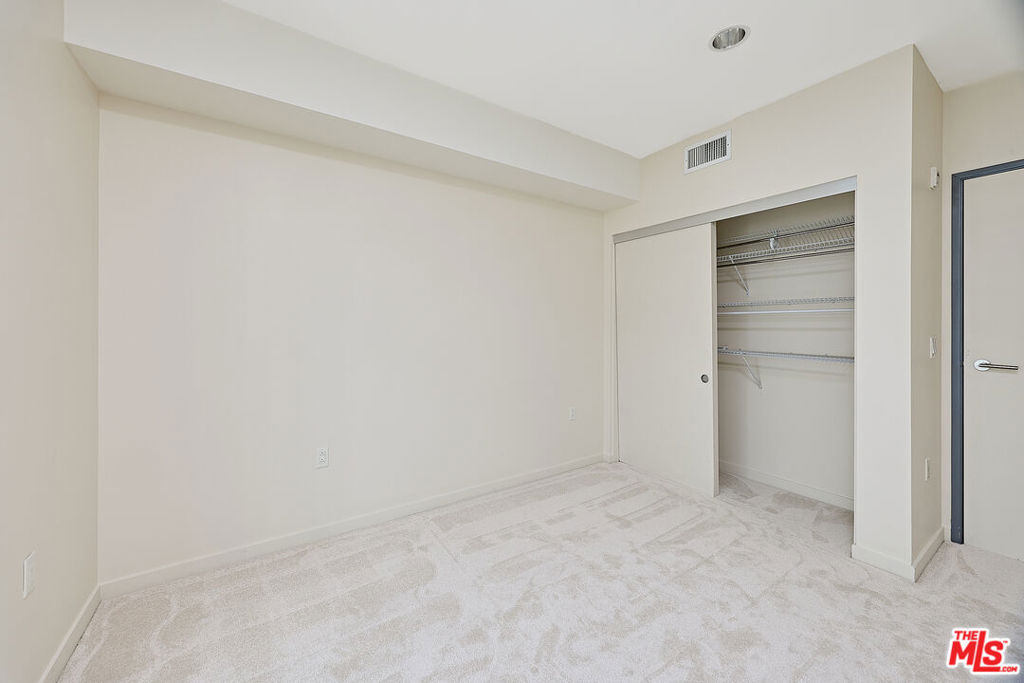 3119 Via Dolce 302 Property Photo 18