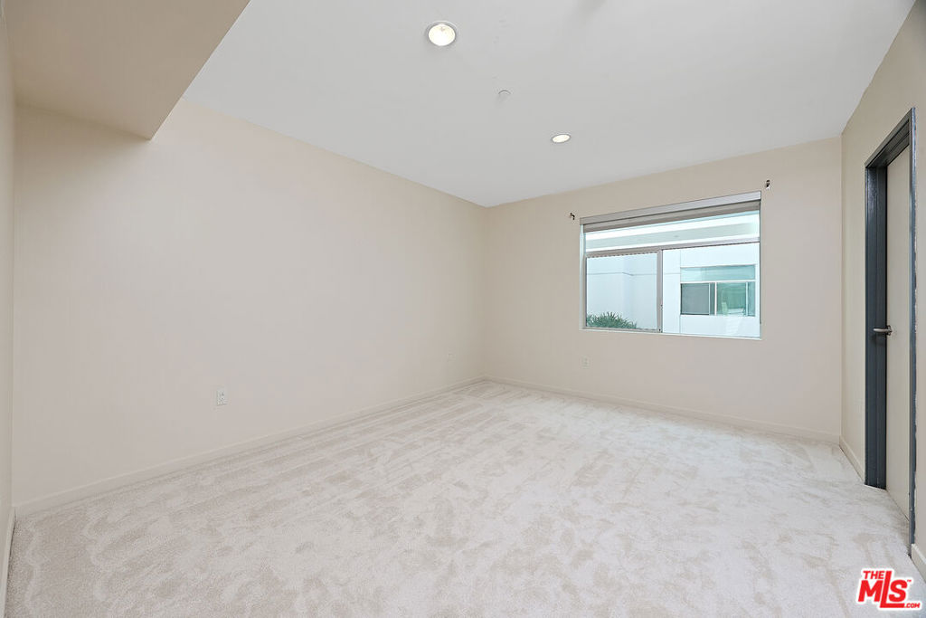 3119 Via Dolce 302 Property Photo 27
