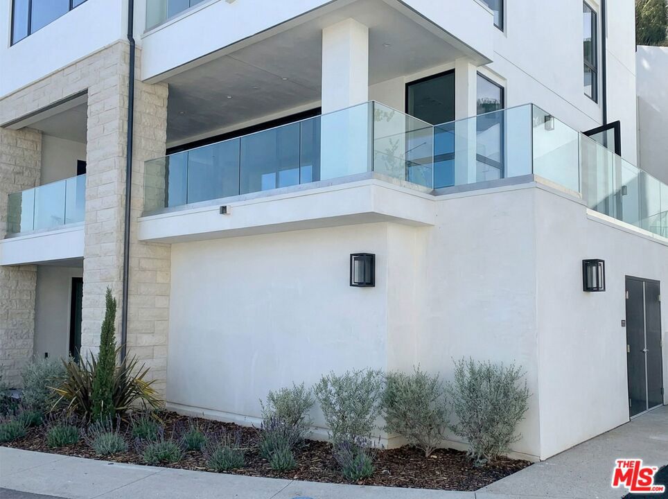 17328 Tramonto Drive 206 Property Photo 8