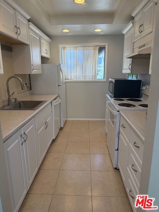 6468 Cavalleri Road Property Photo 5