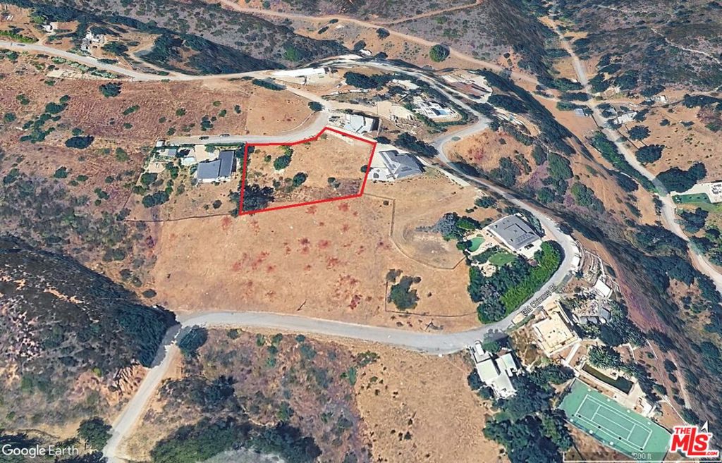 27152 Carrita Road Property Photo 7