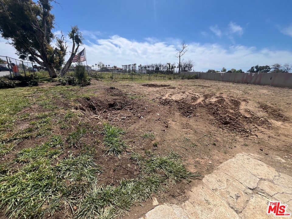 771 Ocampo Drive Property Photo 3