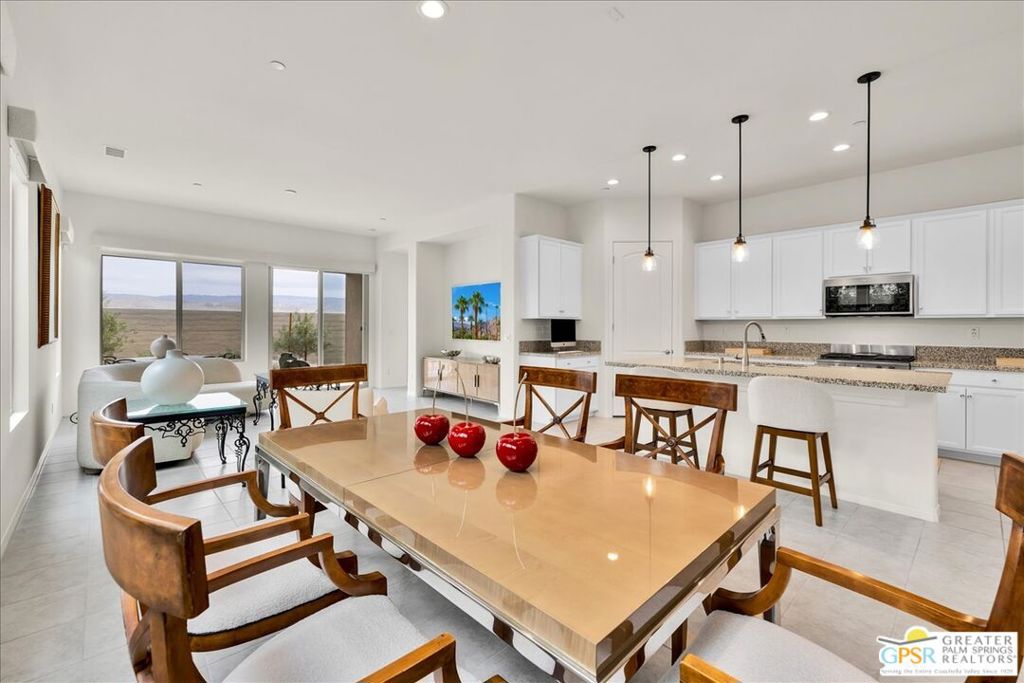 38 Zinfandel Property Photo 2